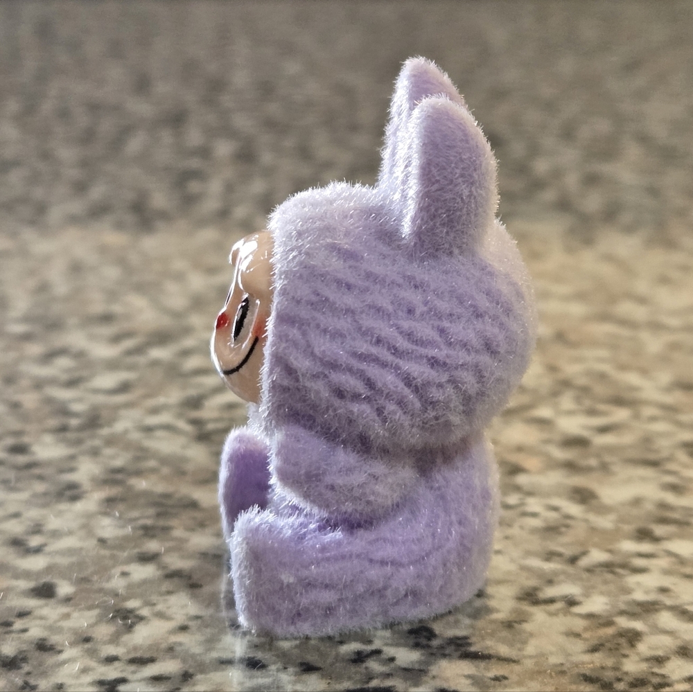 ๐๐ Purple Fuzzy Mini Labubu Figurine - Picture 3 of 6